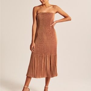 Elegant Tan Strapless Dress